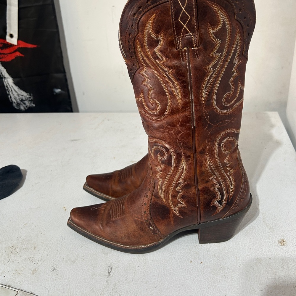 ARIAT WOMEN'S HERITAGE WESTERN BOOTS - SNIP TOE